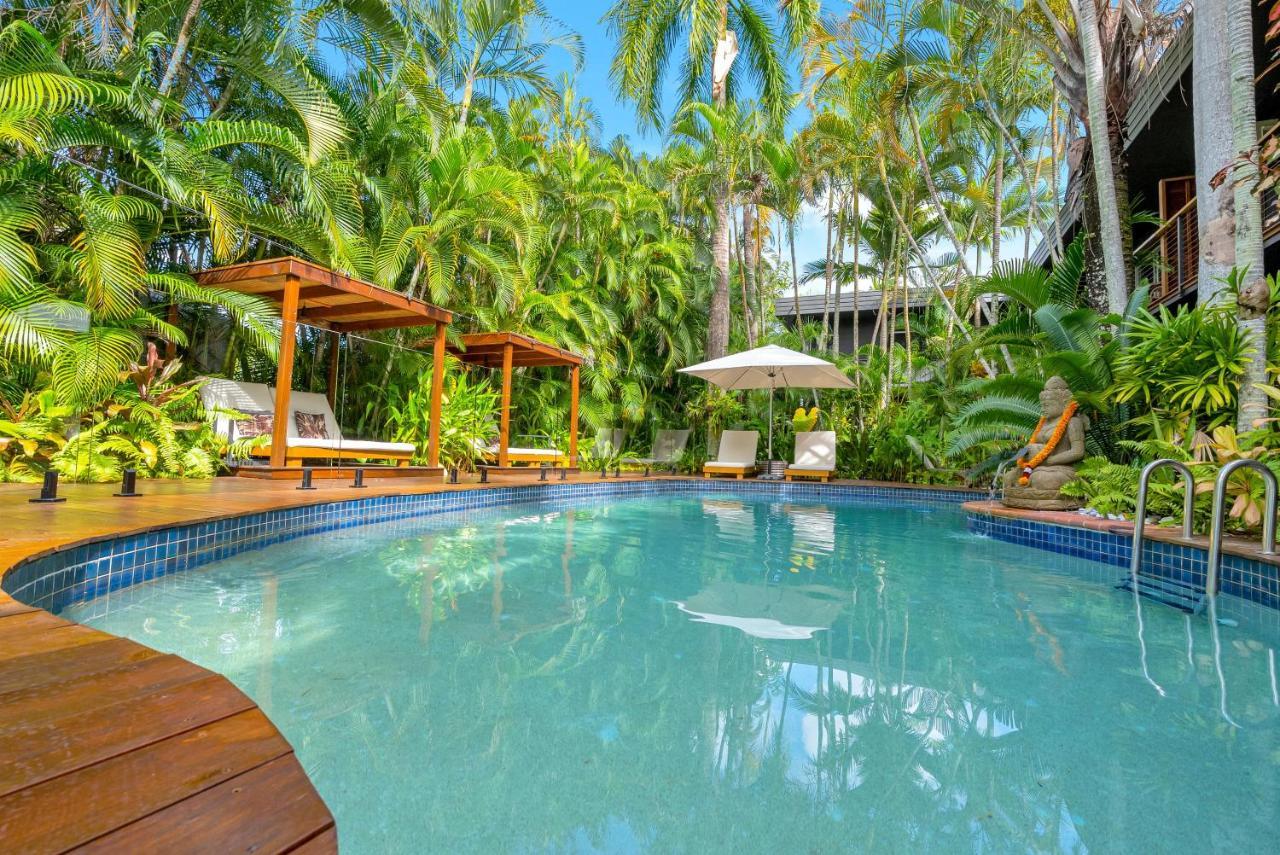 The Palms At Palm Cove Aparthotel Екстериор снимка