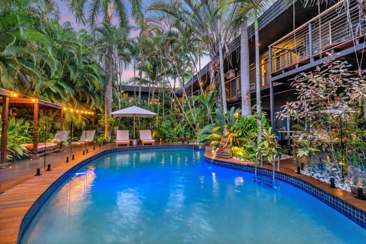 The Palms At Palm Cove Aparthotel Екстериор снимка