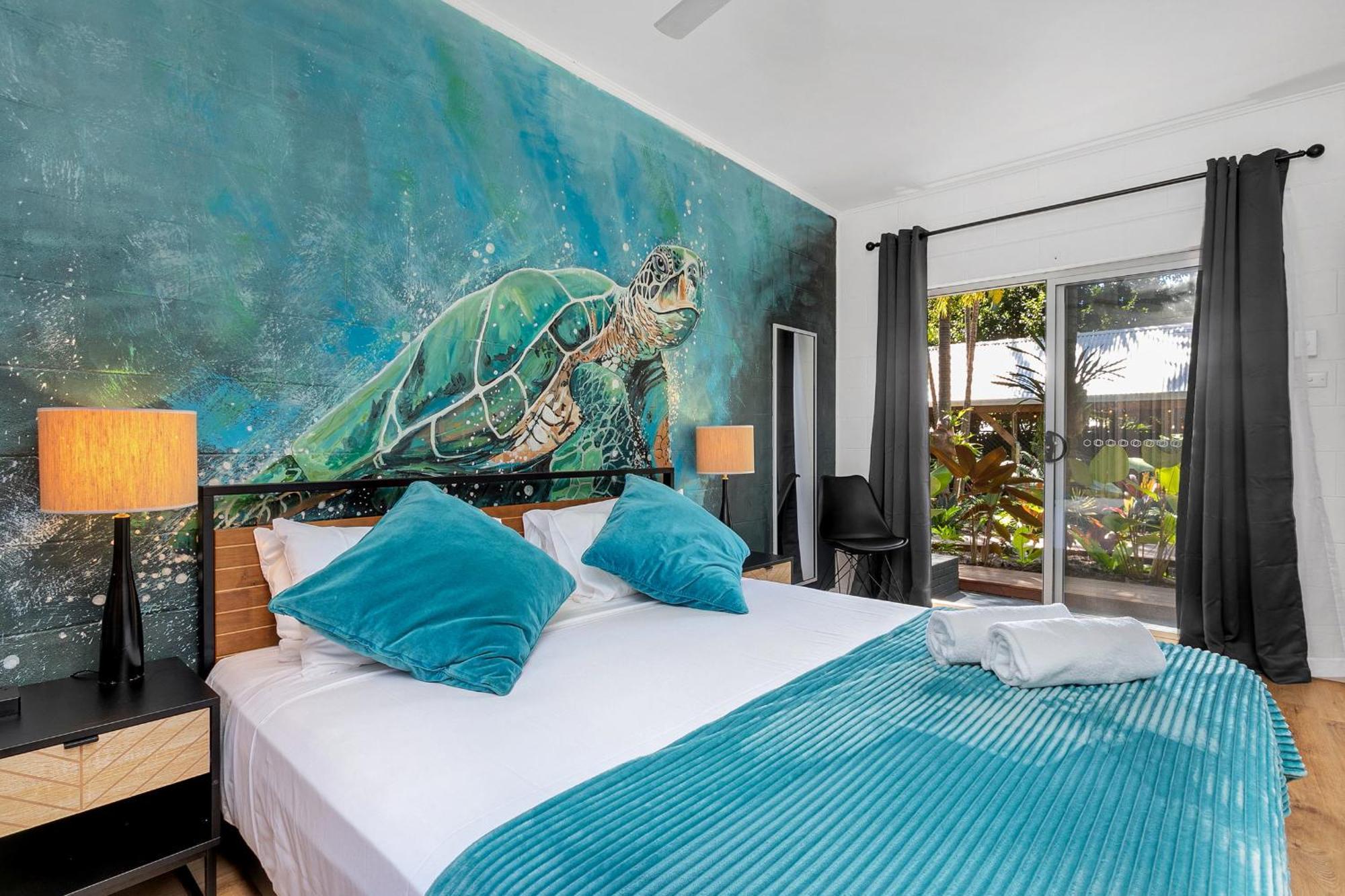 The Palms At Palm Cove Aparthotel Екстериор снимка